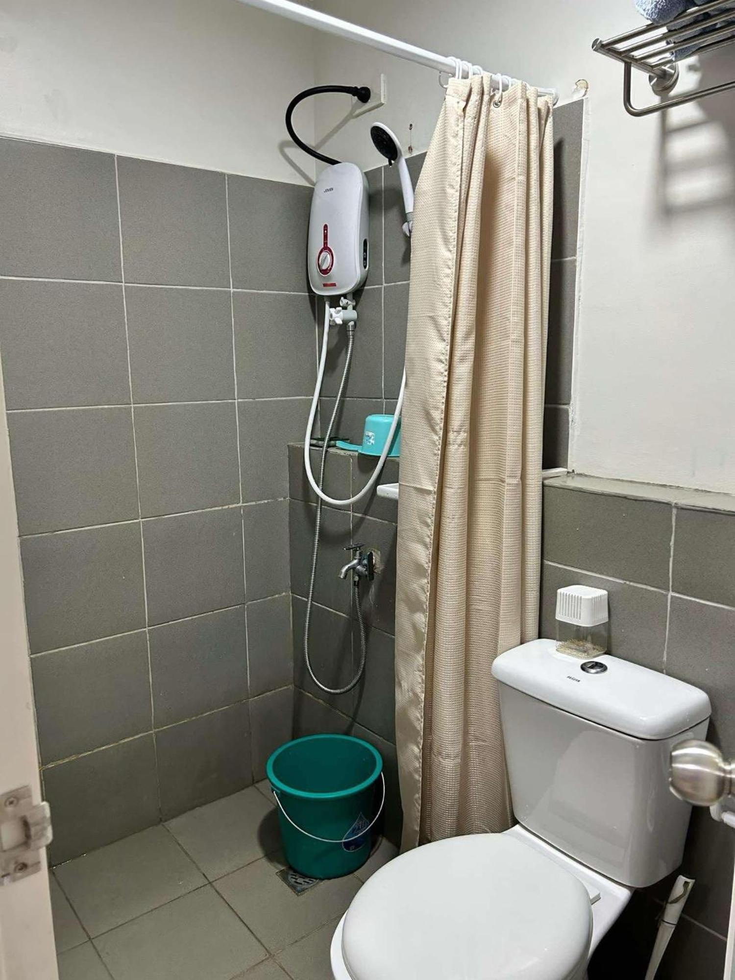 Condo Unit In Camella Manors Bacolod Ngoại thất bức ảnh